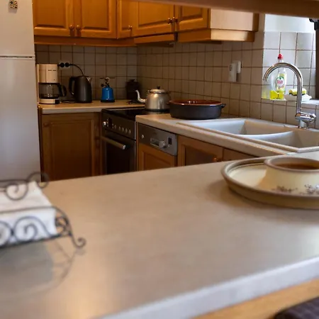 Σπίτι διακοπών Rustic In Heart Of