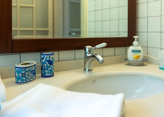 Rustic In Heart Of *