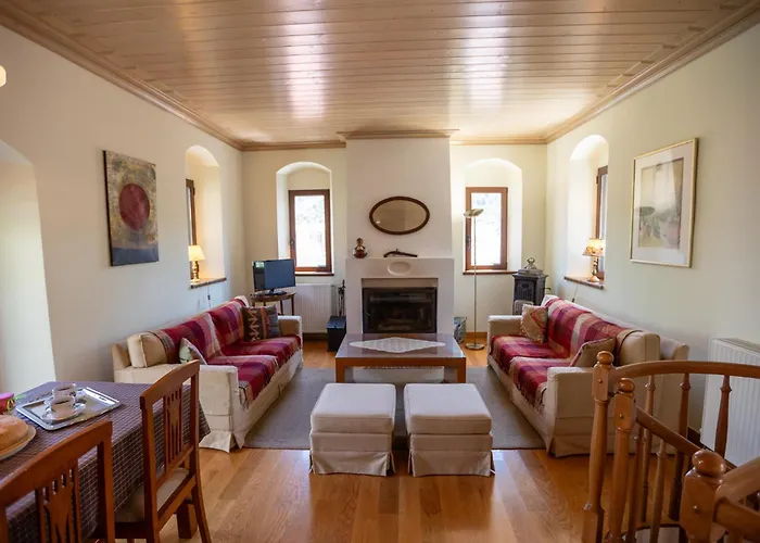 بيت للعطل Rustic In Heart Of